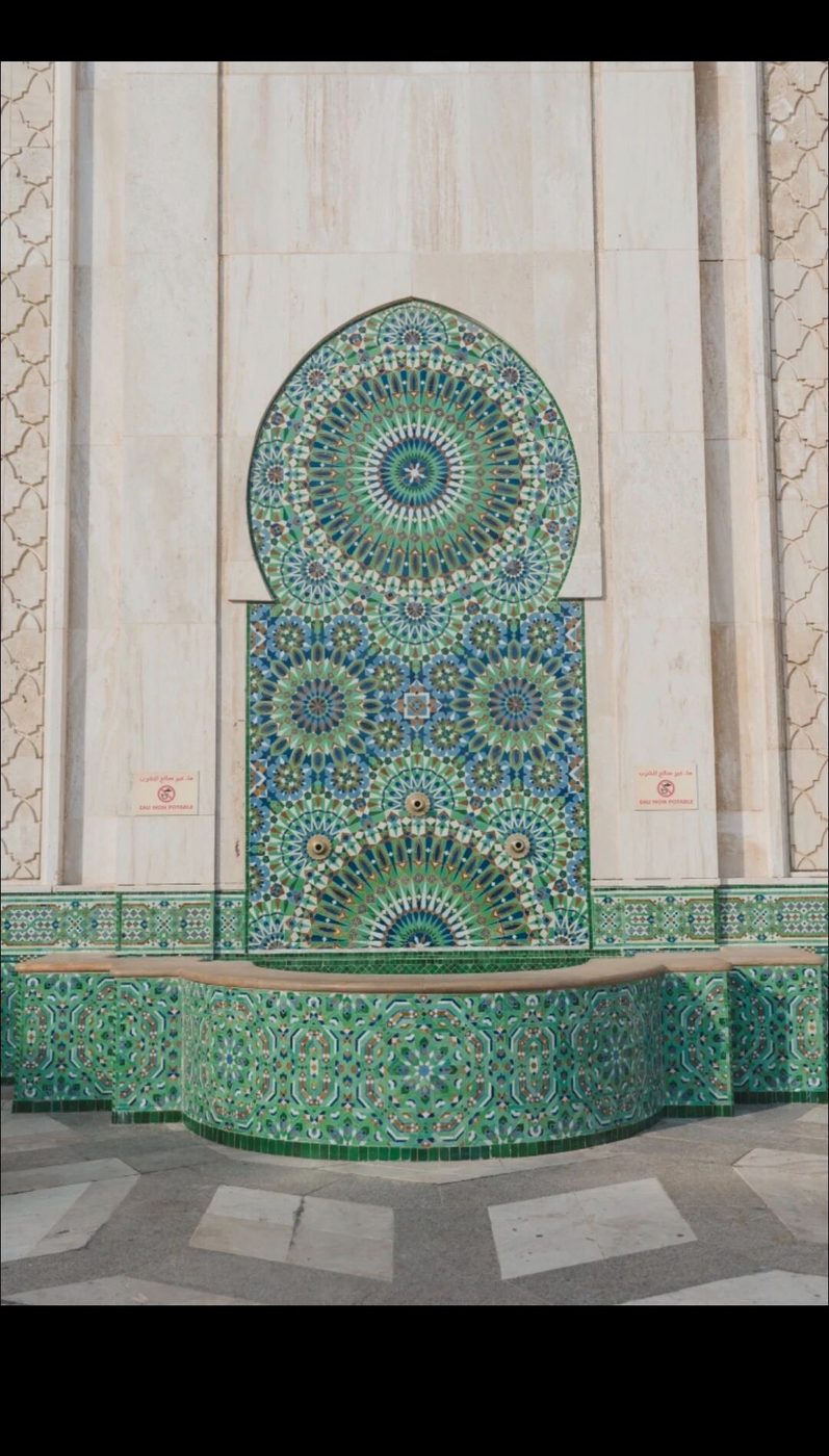 Moroccan zellige mosaic wall fountain — custom mosaic wall art by Art Mosaic Factory